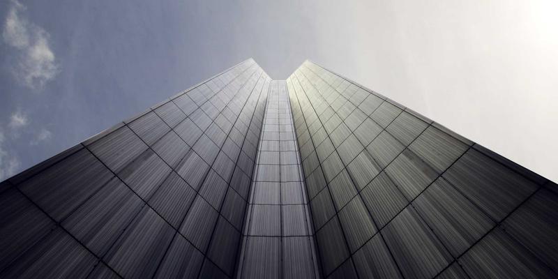 服装批发新纪元：从2008到今日，揭秘服装加盟店的转型与机遇